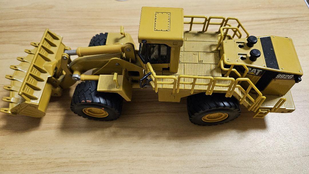 【ミニチュア重機】CAT992G ホイールローダー 現状品