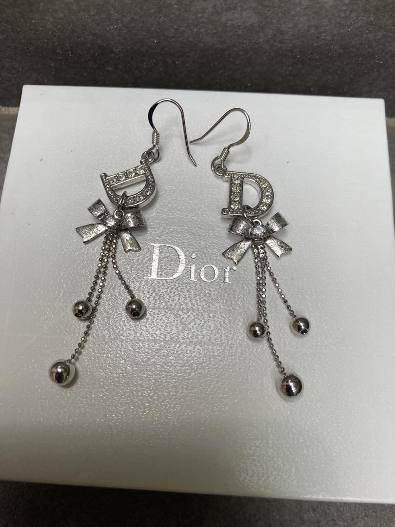 Dior ディオールピアス アクセサリー