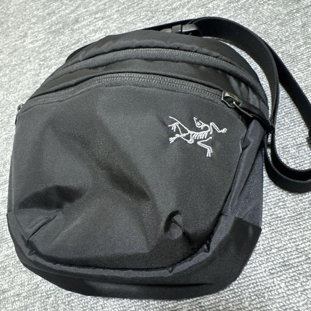 Arc'teryx ボディバッグ ブラック マンティス2