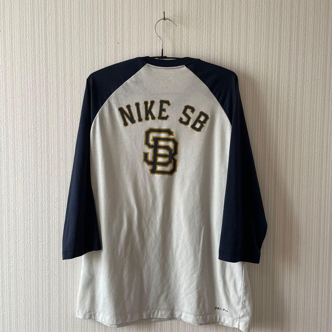 ☆決算特価商品決算特価商品☆NIKE SB ラグランTシャツ 七分袖 DRI-FIT