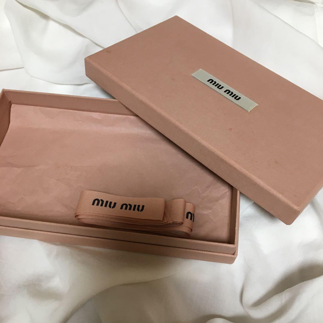 Miu Miu オードパルファム　ギフトボックス miumiu ミュウミュウ ギフトボックス ショッパー 箱 正規品