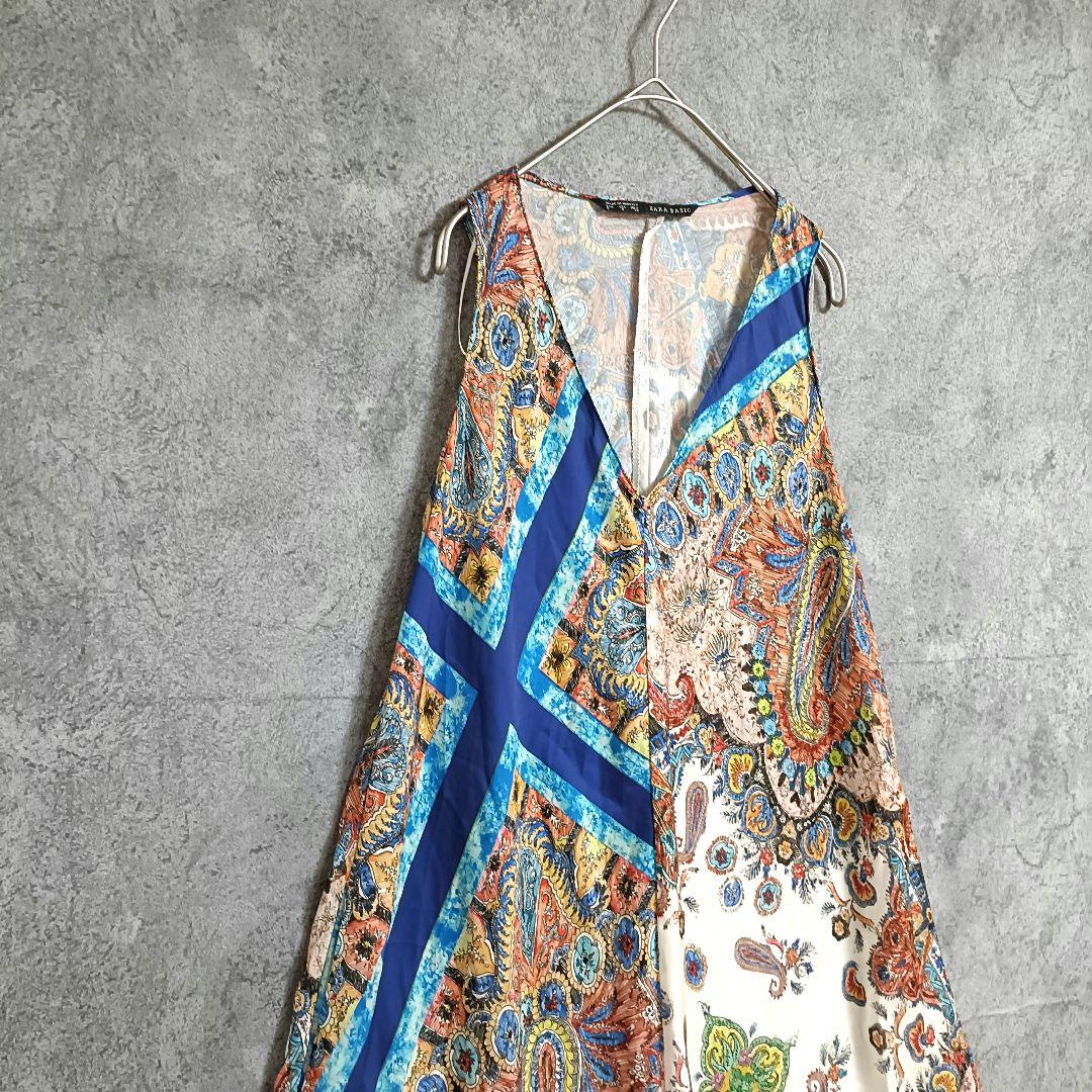 美品 ZARA ザラベーシック ロングワンピース スカーフ柄 S 美品 ZARA ザラベーシック ロングワンピース スカーフ柄 S