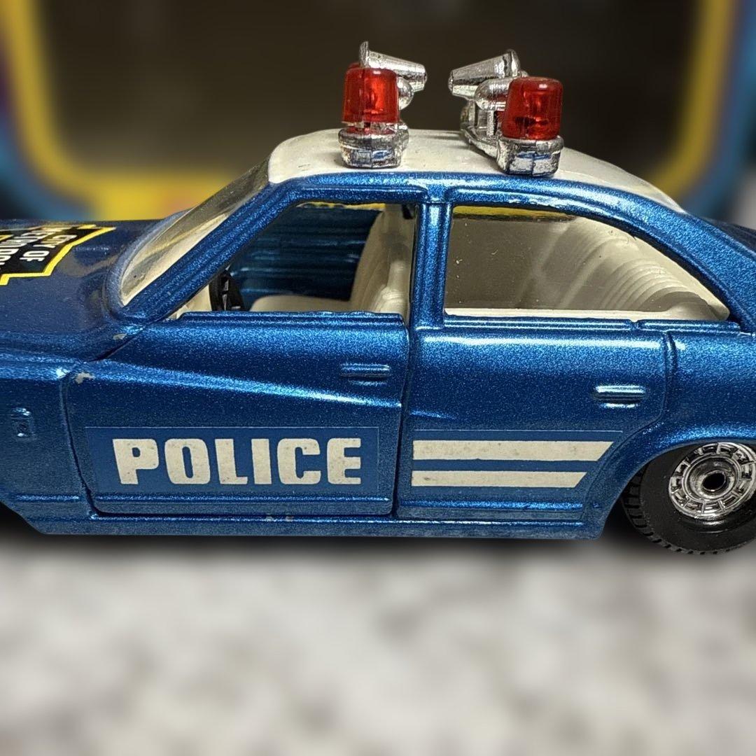 スーパーマンポリスカー＆ロンドンバス♥に近い