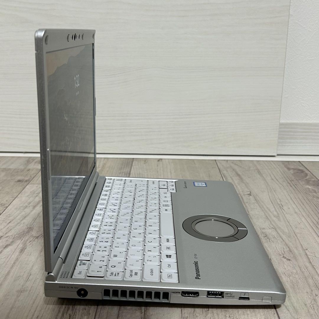 すぐ使える/第8世代i5/バッテリ良好/メモリ8GB/ SSD256GB/カメラ すぐ使える/第8世代i5/バッテリ良好/メモリ8GB/ SSD256GB/カメラ