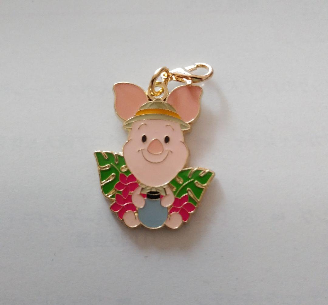 メルカリ 東京ディズニーリゾート ピグレットピンバッチ ジャングルカーニバルゲーム景品 キャラクターグッズ 300 中古や未使用のフリマ