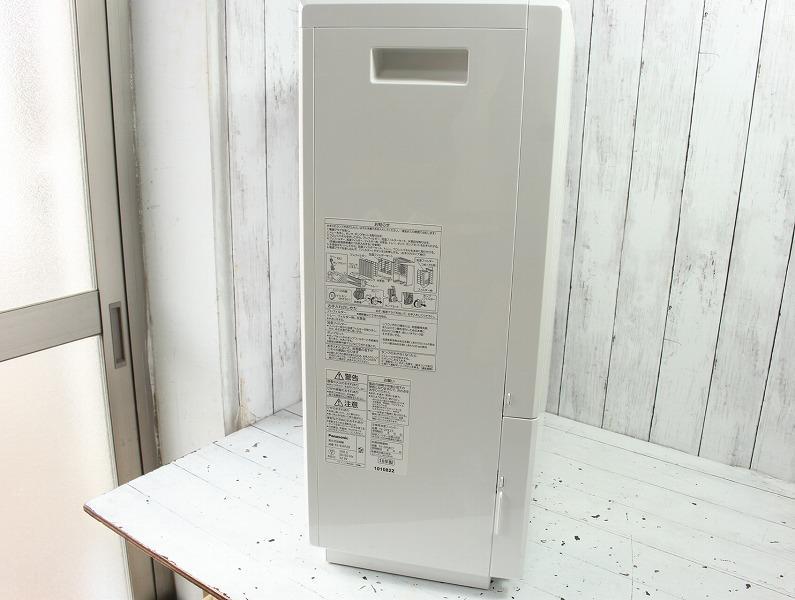 美品 18年製 パナソニック 気化式加湿器 FE-KXP20