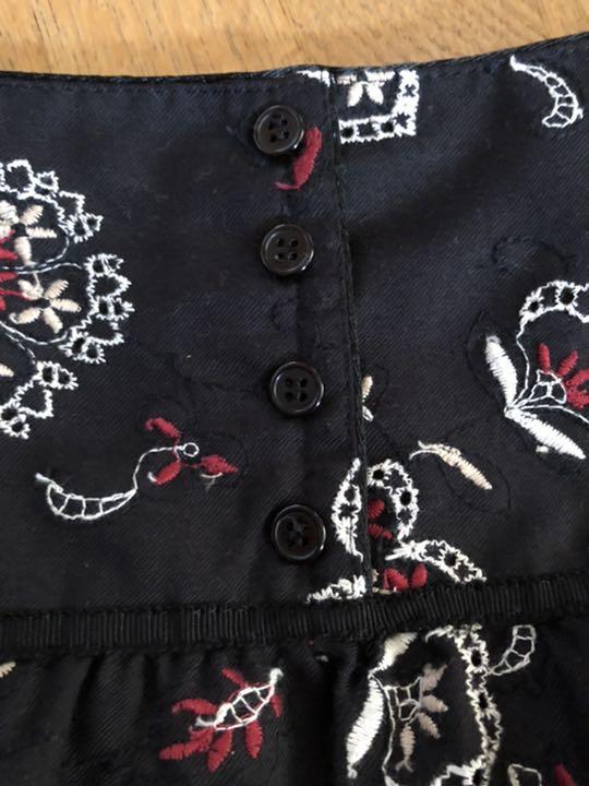 品質保証 tocca花柄刺繍スカート ひざ丈スカート - www.we-job.com 品質保証 tocca花柄刺繍スカート ひざ丈スカート - www.we-job.com