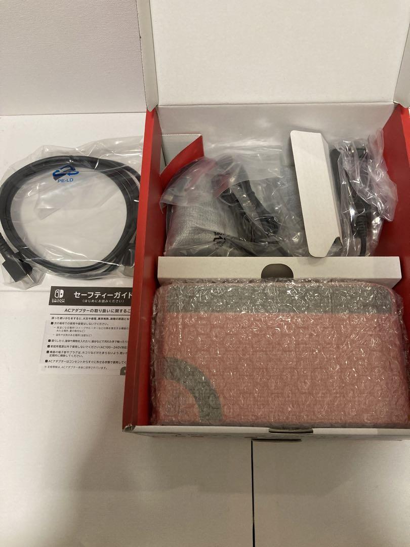 switch 有機ELモデル マリオレッド　ほぼ未使用美品　保護フィルム付き