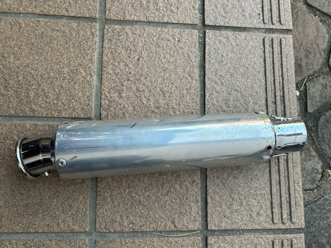 ステンレス製ポリッシュマフラー目立った傷や汚れなし