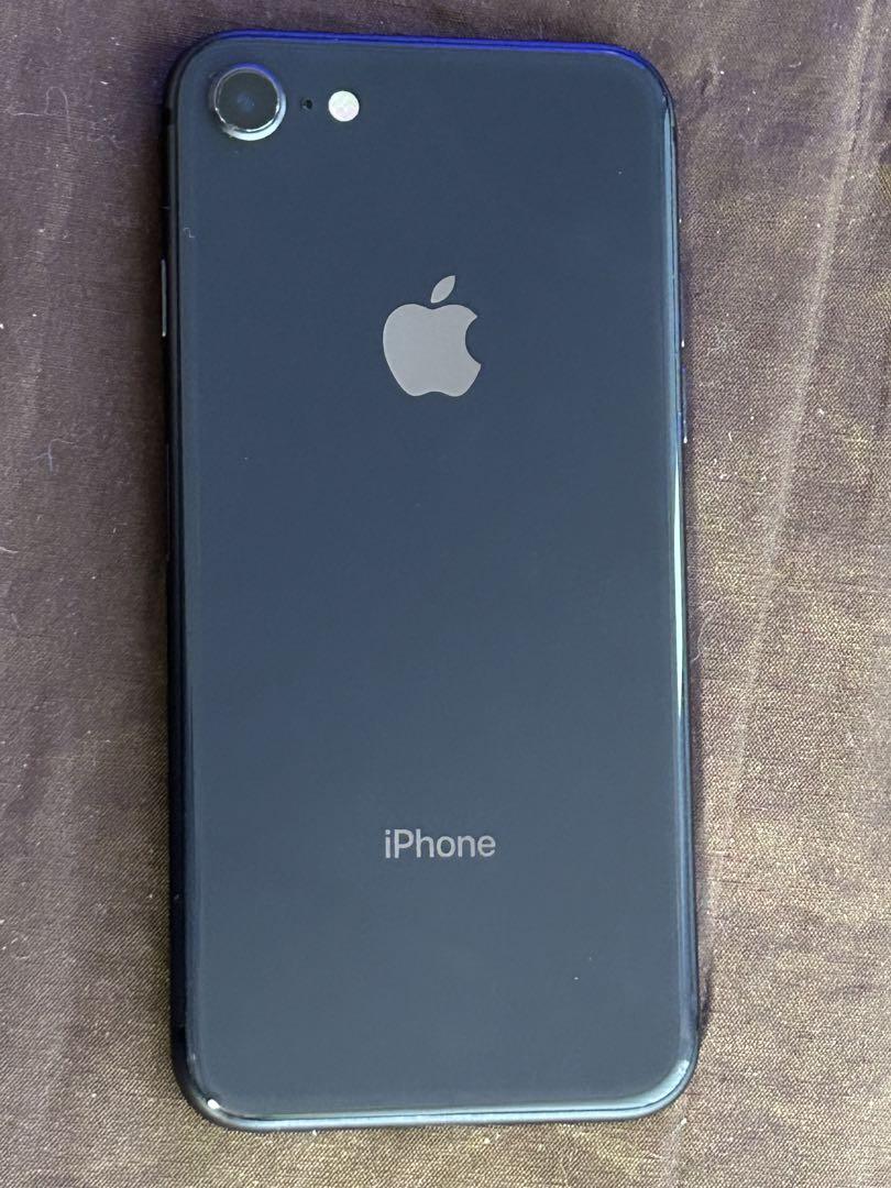 スマートフォン本体 iPhone8 64GB
