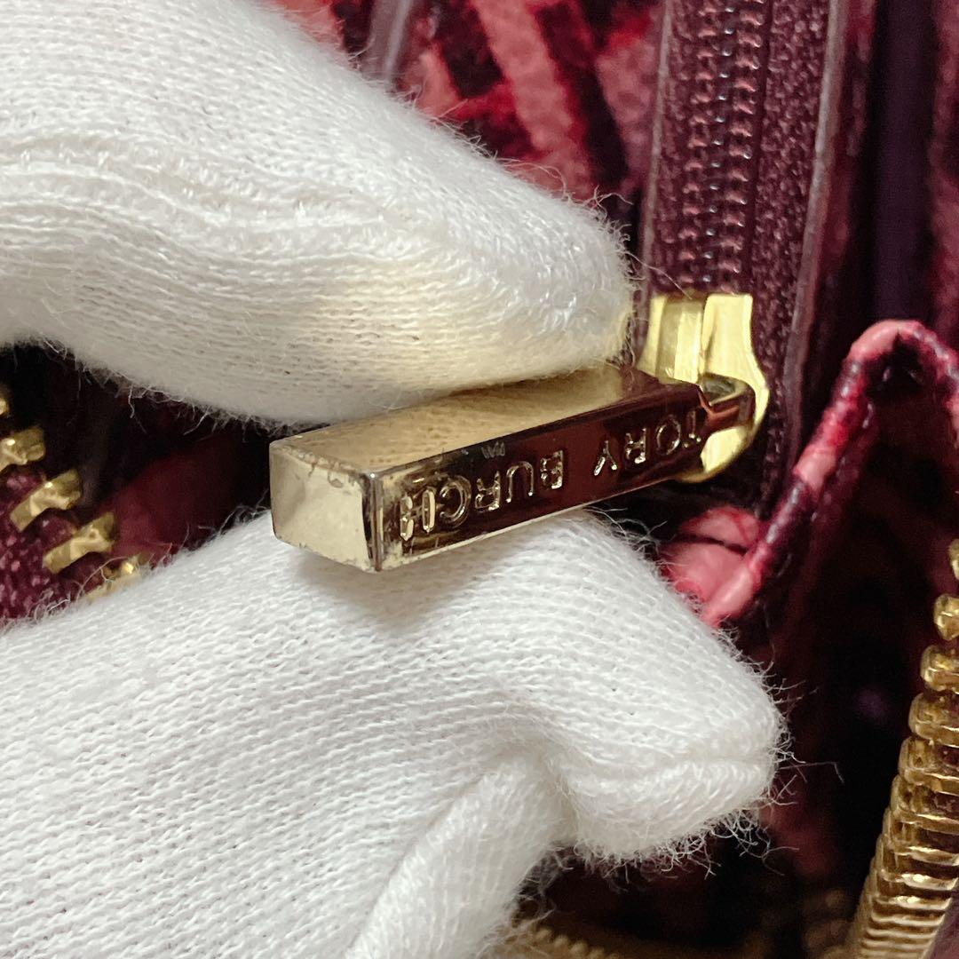 未使用 TORY BURCH トリーバーチ ラウンドジップ財布 ストラップ