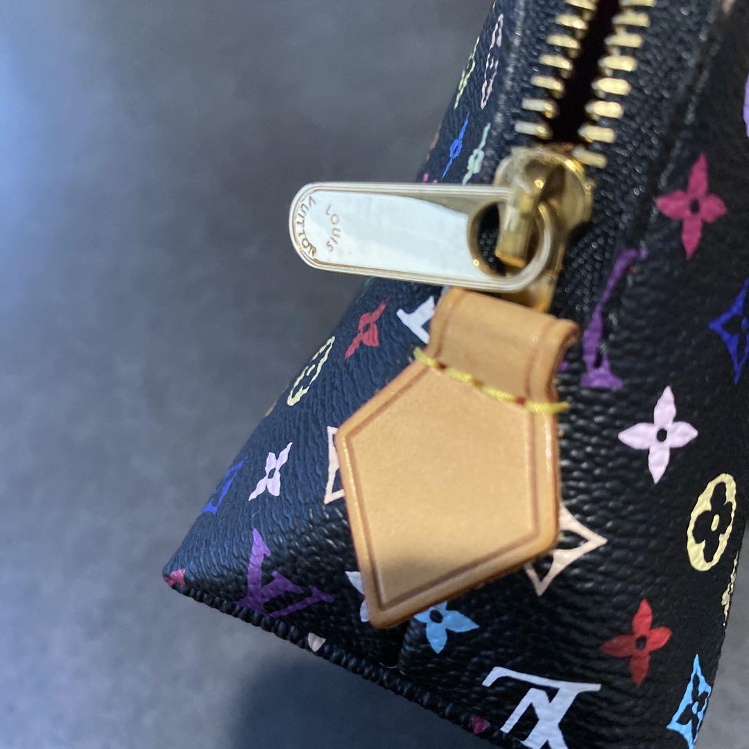 ルイヴィトン　マルチカラー　美品　コスメティックポーチ　中古品