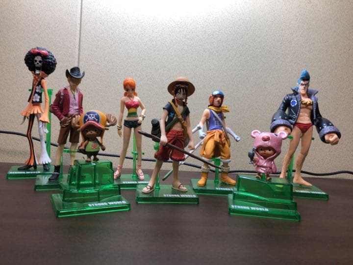 メルカリ ワンピースフィギュア 麦わらの一味 コミック アニメ 7 000 中古や未使用のフリマ