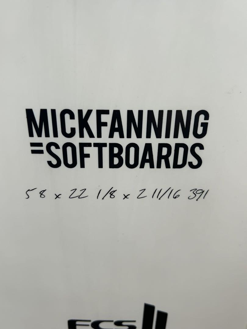 MFsoftboards LITTLE MARLEY 5'8 ソフトボード