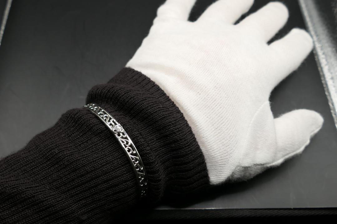 新品　未使用　ライオンハート　ハウル　バングル　ブレスレット