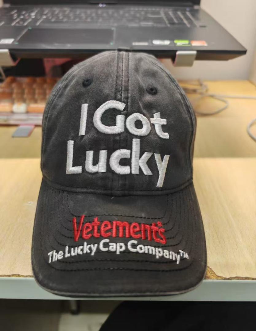 Vetements I Got Lucky ベースボールキャップ