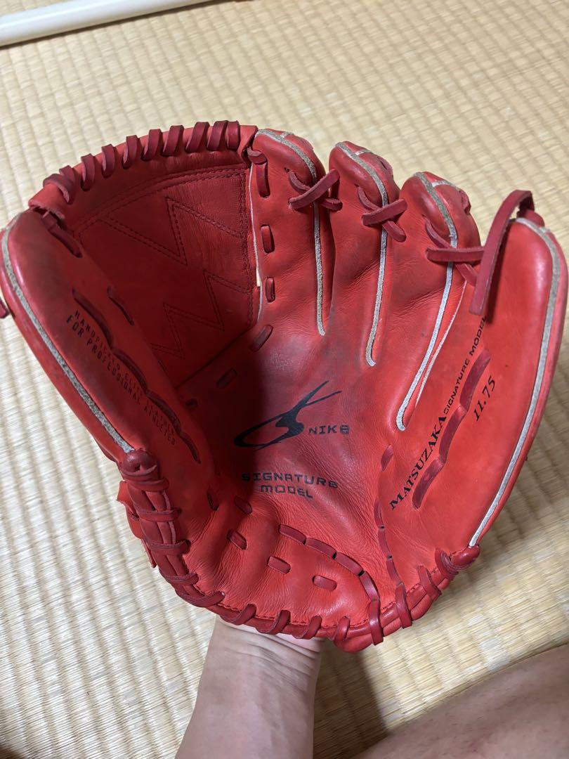 ナイキ 軟式グローブ 松坂モデル NIKE Signature Model 赤