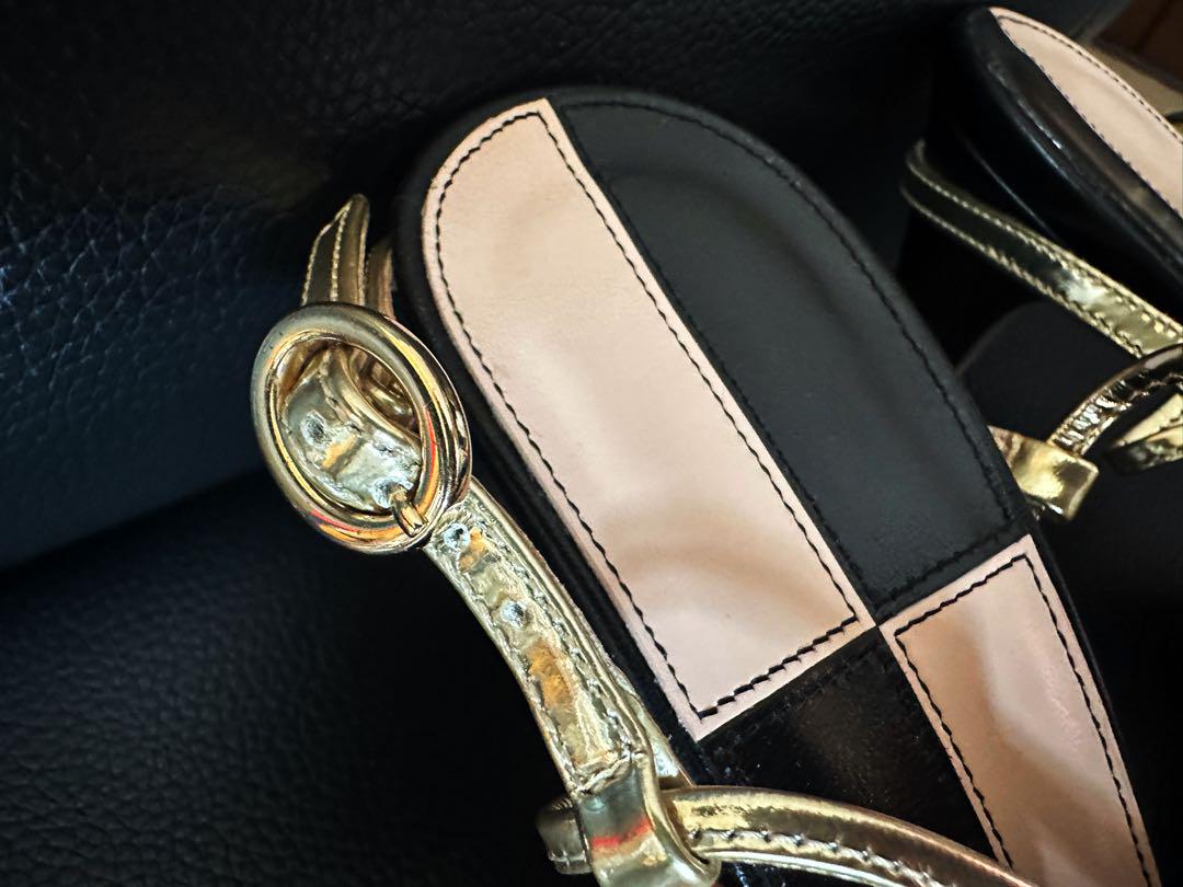 GUCCI サンダル ブラック×ゴールド リボン
