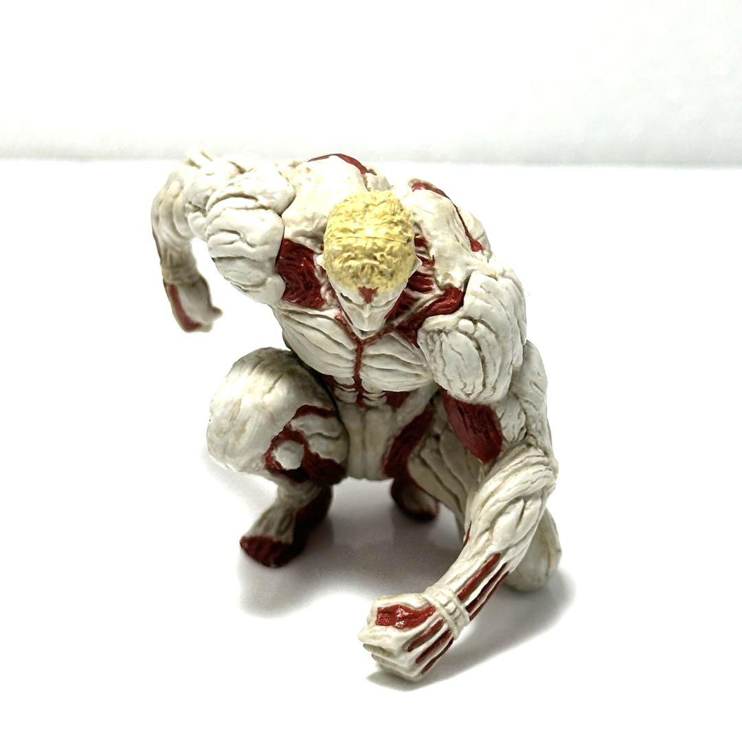 カプセルOne 進撃の巨人 リアルフィギュアコレクション Vol.2鎧