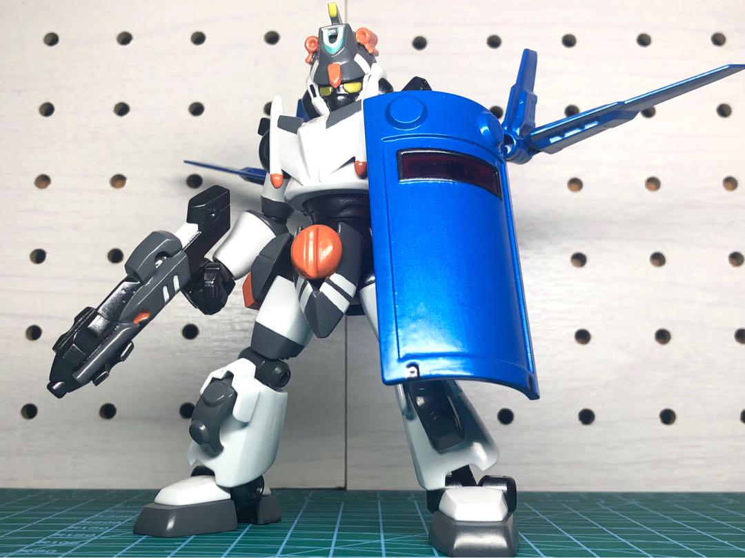 ダンボール戦機 LBXバスター改造機＋オプション3種セット【匿名