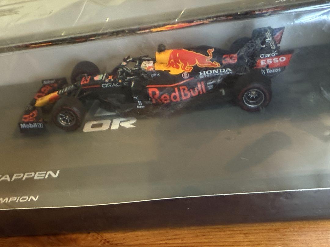 スパーク 1/43 レッドブルレーシング RB16B 2021 アブダビGP