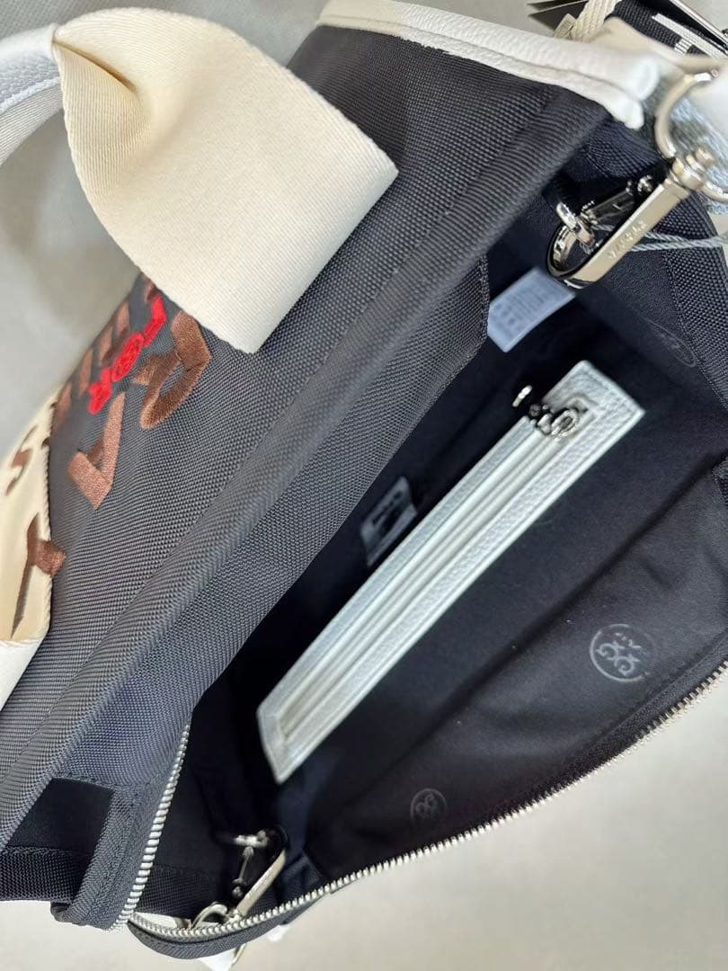 ジーフォア G/FOREトートバッグ カートバッグ ショルダーバッグ ブラック