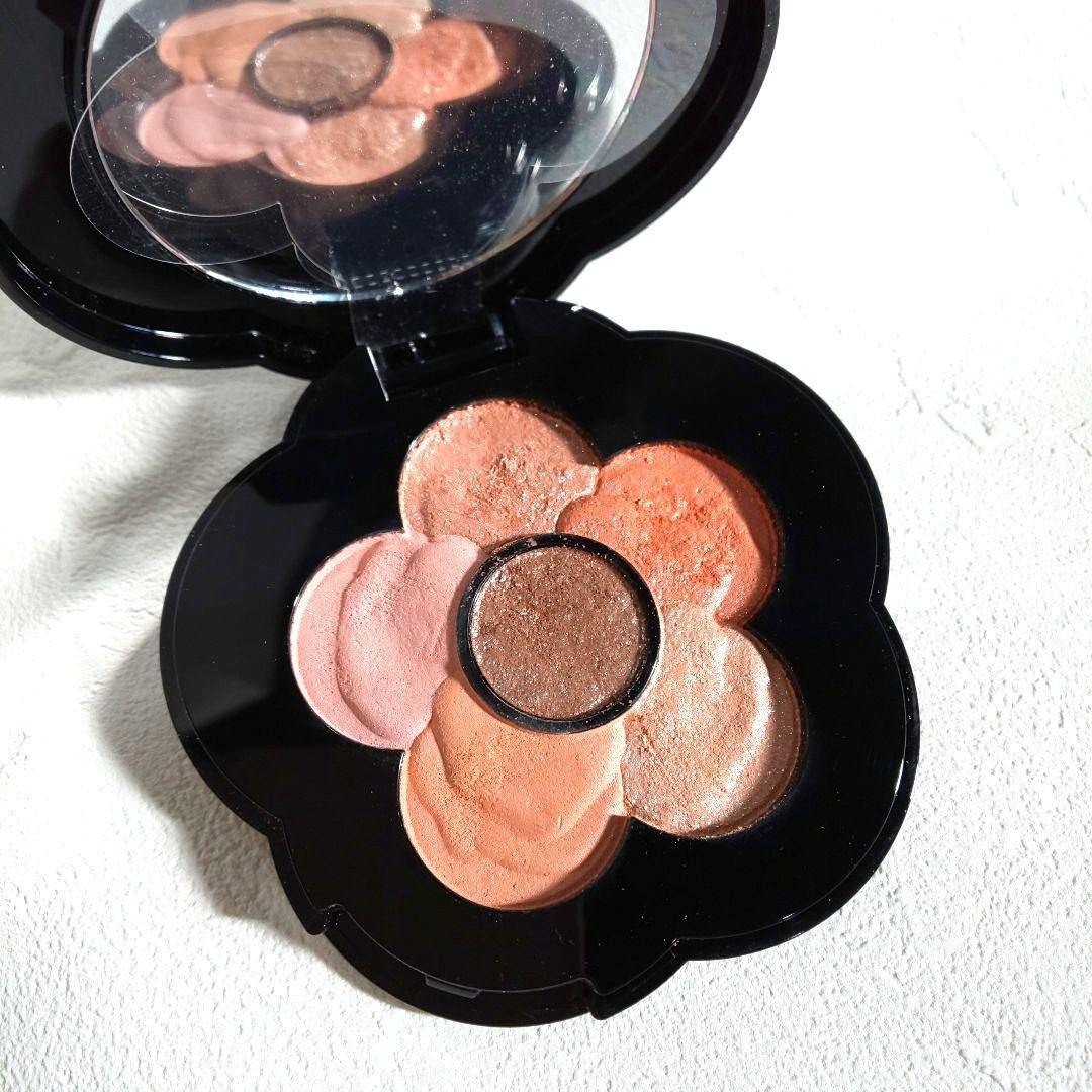 【MARY QUANT】チアリーカラーズ フォーアイズ 05 チアリー カラーズ フォー アイズ 05 リラックス / MARY QUANT