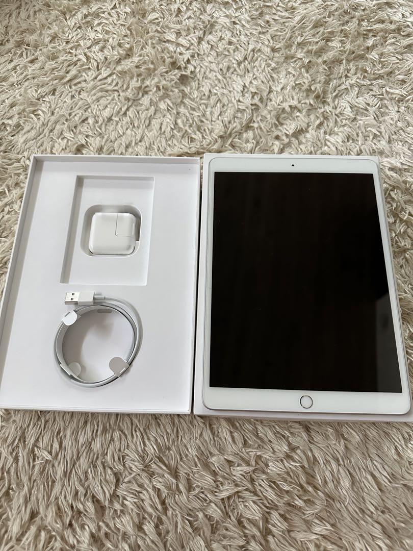Has .744様専用iPad Air  Wi-Fi 256GB シルバー　美品