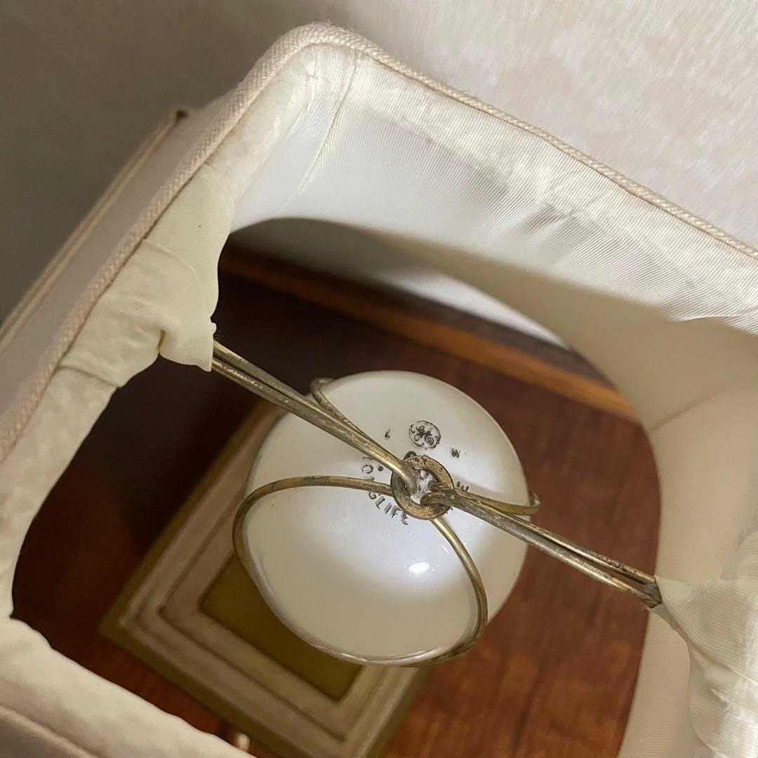 イーセンアーレン テーブルランプ 陶器製 イーセンアーレン テーブルランプ 陶器製