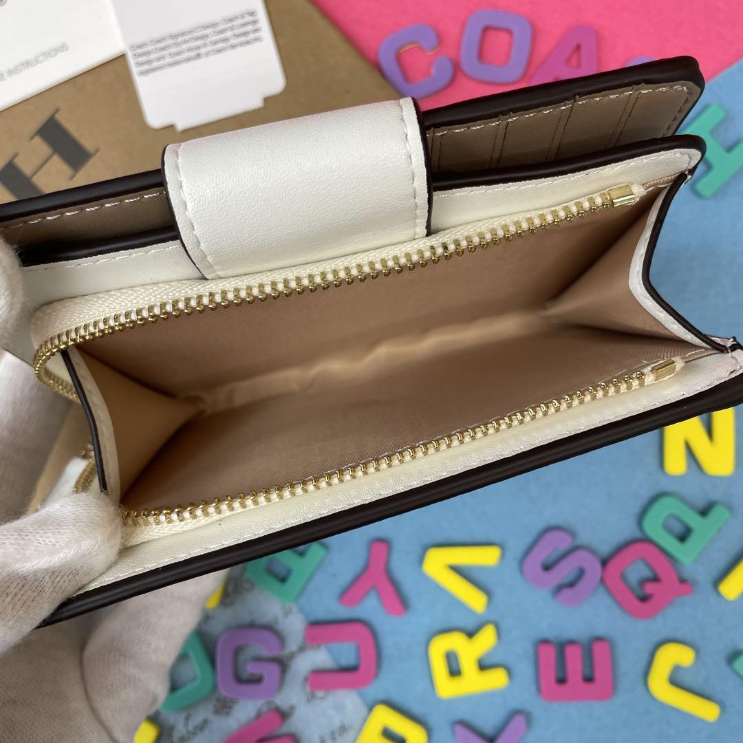 COACH チェック柄 二つ折り財布 COACH♡コーチ チェック柄 二つ折り財布