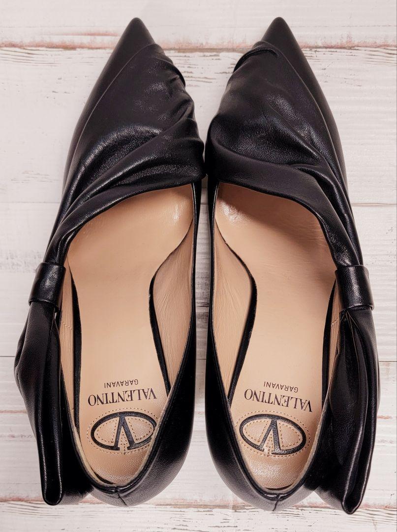 【美品】VALENTINO GARAVANI レザー パンプス 黒 24.5㎝