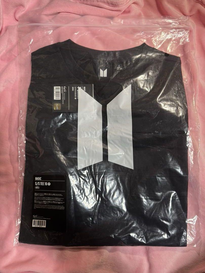 BTS BASIC S\S TEE 16 POP-UP手書きロゴTシャツMサイズ