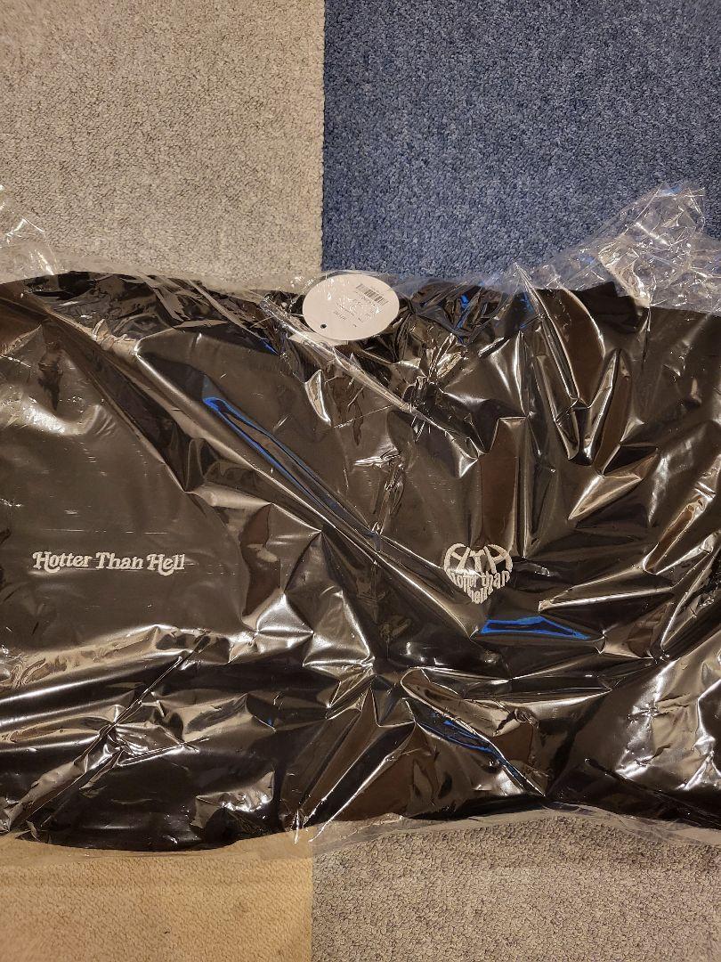 H flower logo hoodie setup – YZ