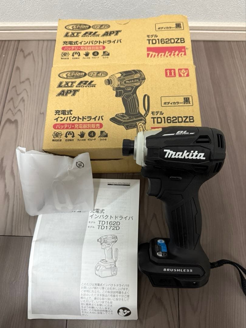 新品　マキタ　充電式インパクトドライバー　本体のみTD162DZB