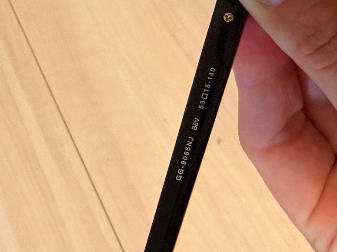 GUCCI ブラックフレーム メガネ ケース付き GUCCI ブラックフレーム メガネ ケース付き