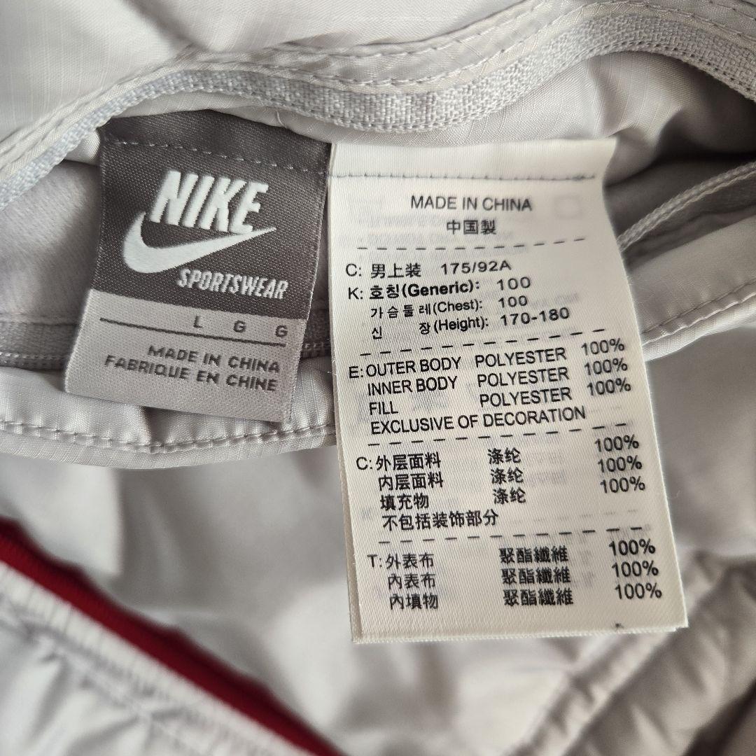 【訳あり】NIKE ナイキ レッド L 中綿 アウター フード付き リバーシブル 【訳あり】NIKE ナイキ レッド L 中綿 アウター フード付き リバーシブル