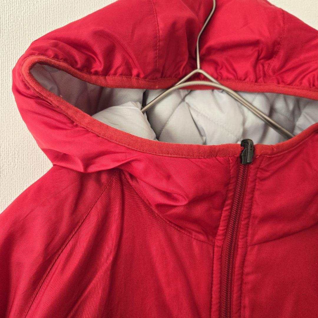 【訳あり】NIKE ナイキ レッド L 中綿 アウター フード付き リバーシブル 【訳あり】NIKE ナイキ レッド L 中綿 アウター フード付き リバーシブル