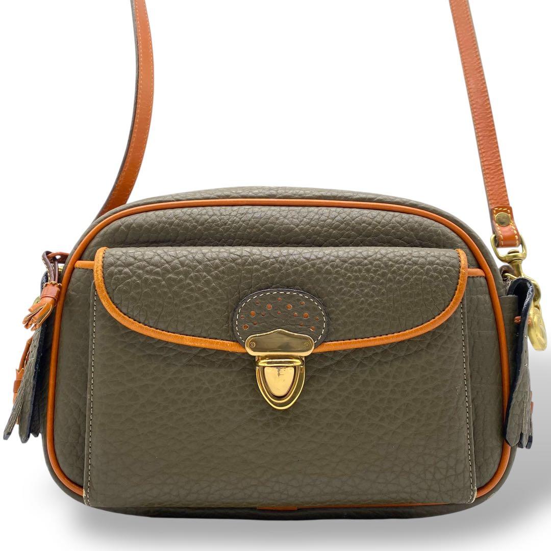 【美品】ドゥーニーアンドバーク ショルダーバッグ アヒルロゴ レザー フラップ