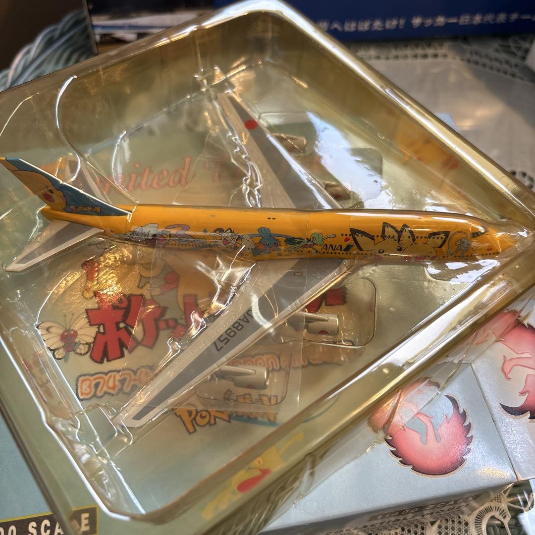 011 ポケットモンスター B747-400 限定版 1:400スケール