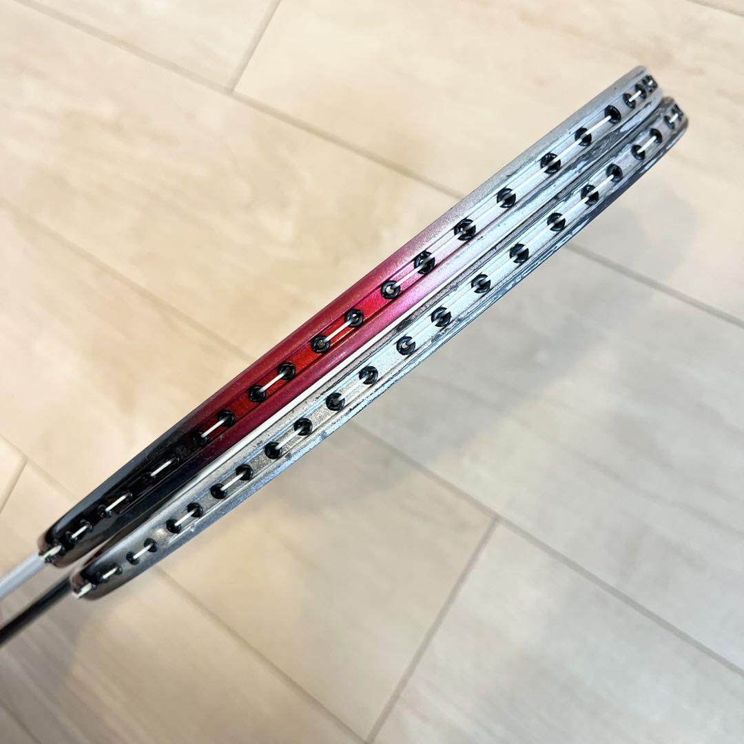 YONEX　ヨネックス　バトミントンラケット　2本
