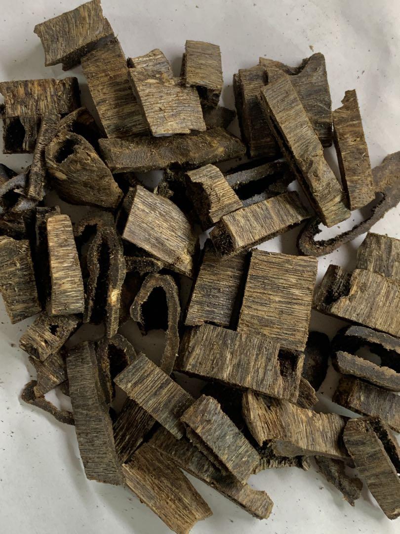 極上伽羅 沈香 香木 沈香粉 重さ:50g