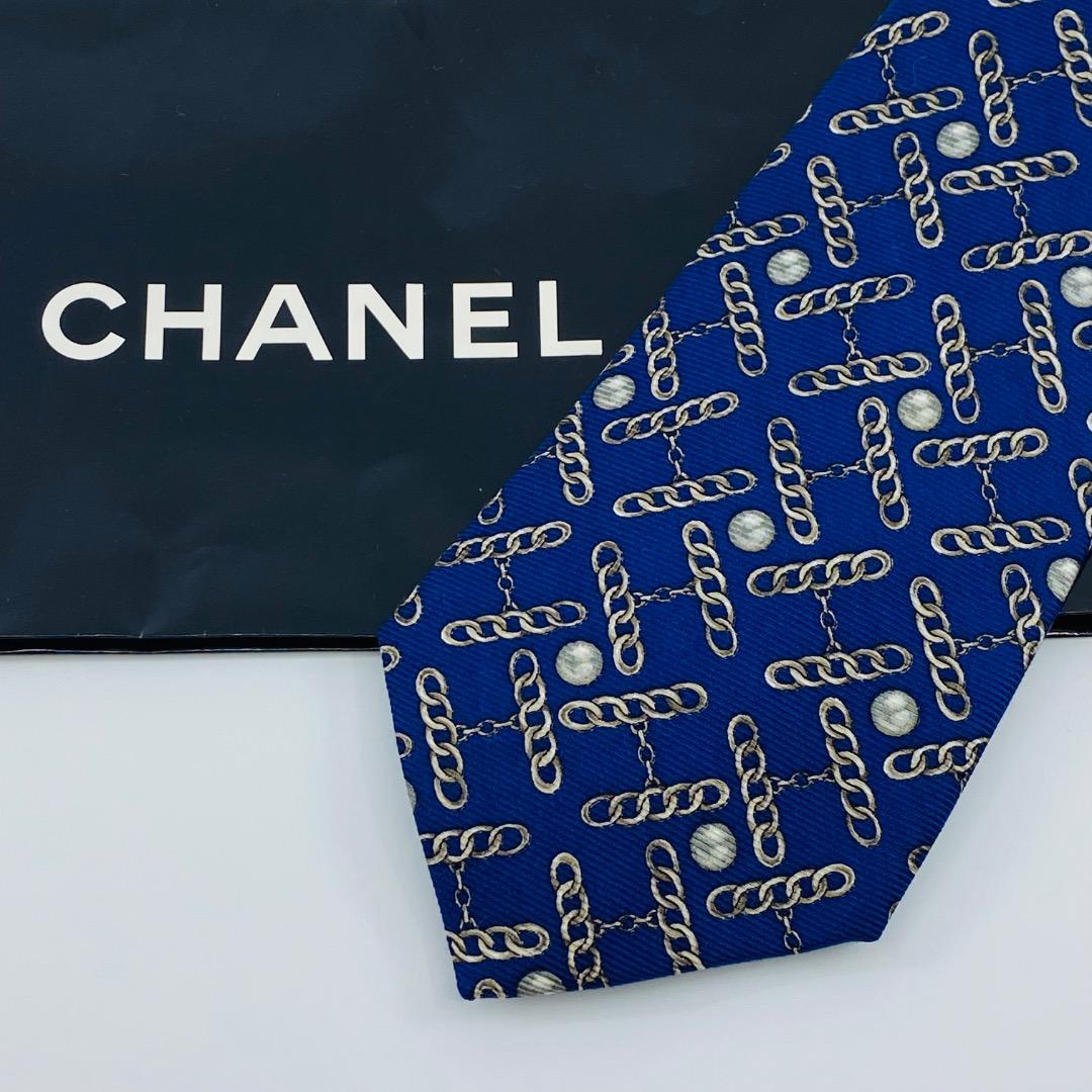 シャネル CHANEL ネクタイ ネイビー ブルー系 未使用 シルク イタリア製 CHANEL シャネル イタリア製 ココマーク ネクタイ ネイビー系