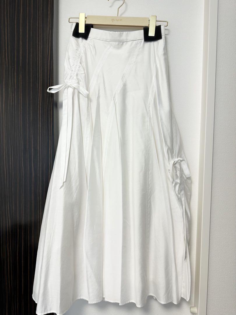 スカート Herlipto Be Mine Gather Ribbon Skirt M