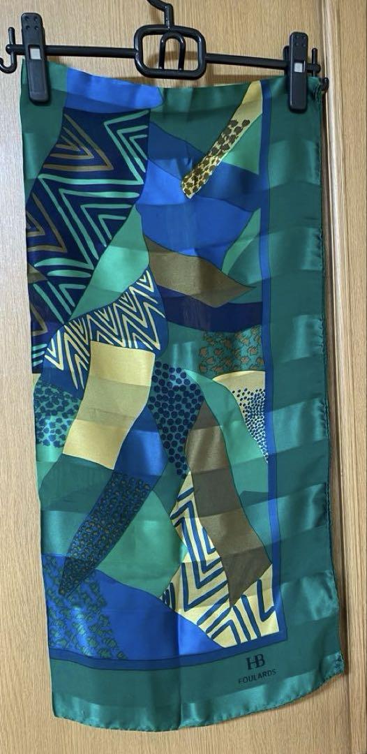 HB FOULARDS 100％シルクスカーフ 大判 未使用品(1箇所傷あり