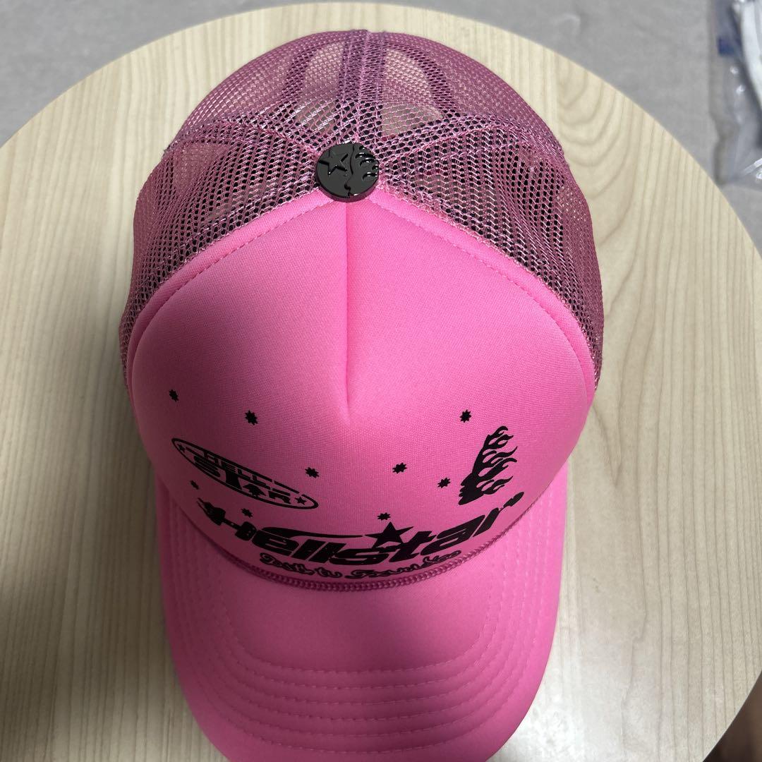 全商品オープニング価格！ hellstarヘルスターメッシュキャップ メルカリ - ピンク 帽子
