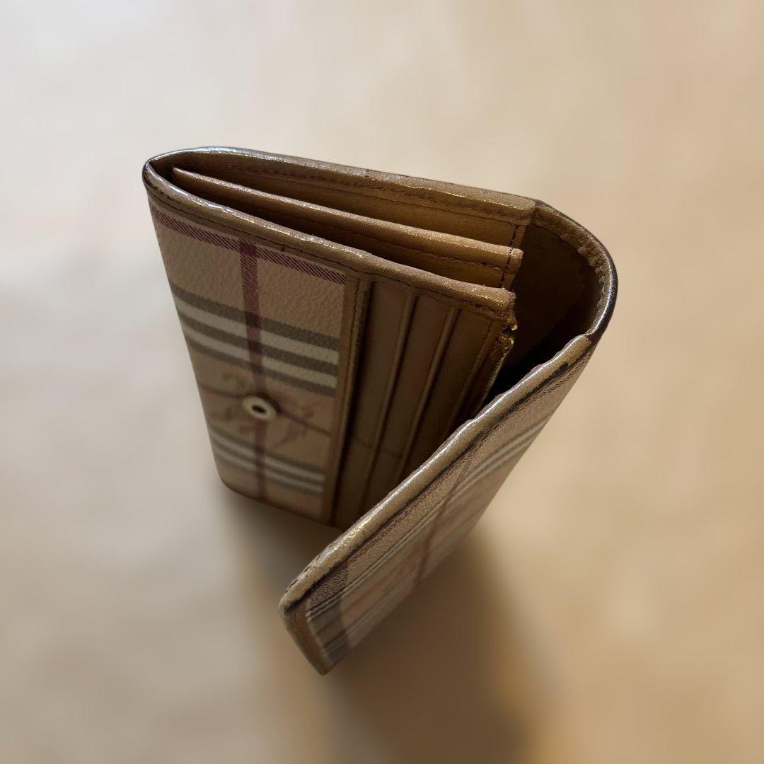 BURBERRY2つ折り長財布　ノバチェックPVC