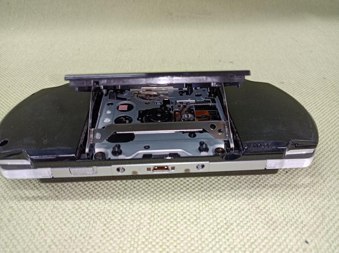 ケース付き ソフト1本PlayStation