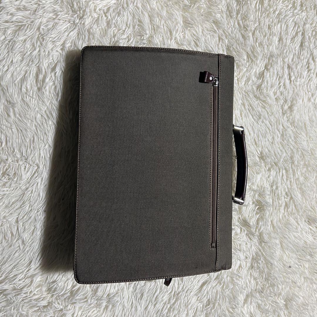 未使用タグ付き GUCCI ビジネスバッグ ブリーフ ハンドバッグ OLD