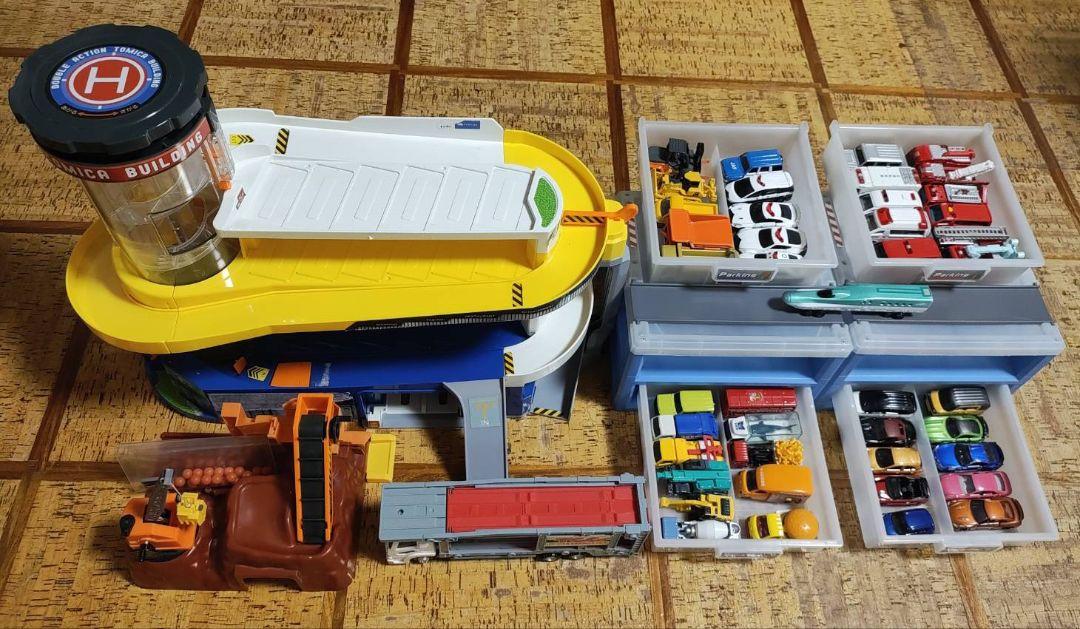 TOMICA LIMITED VINTAGE トヨタFS20型パトカー消防司令車