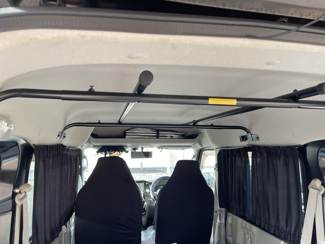 黒 タワーバー クリップ付き 車内収納